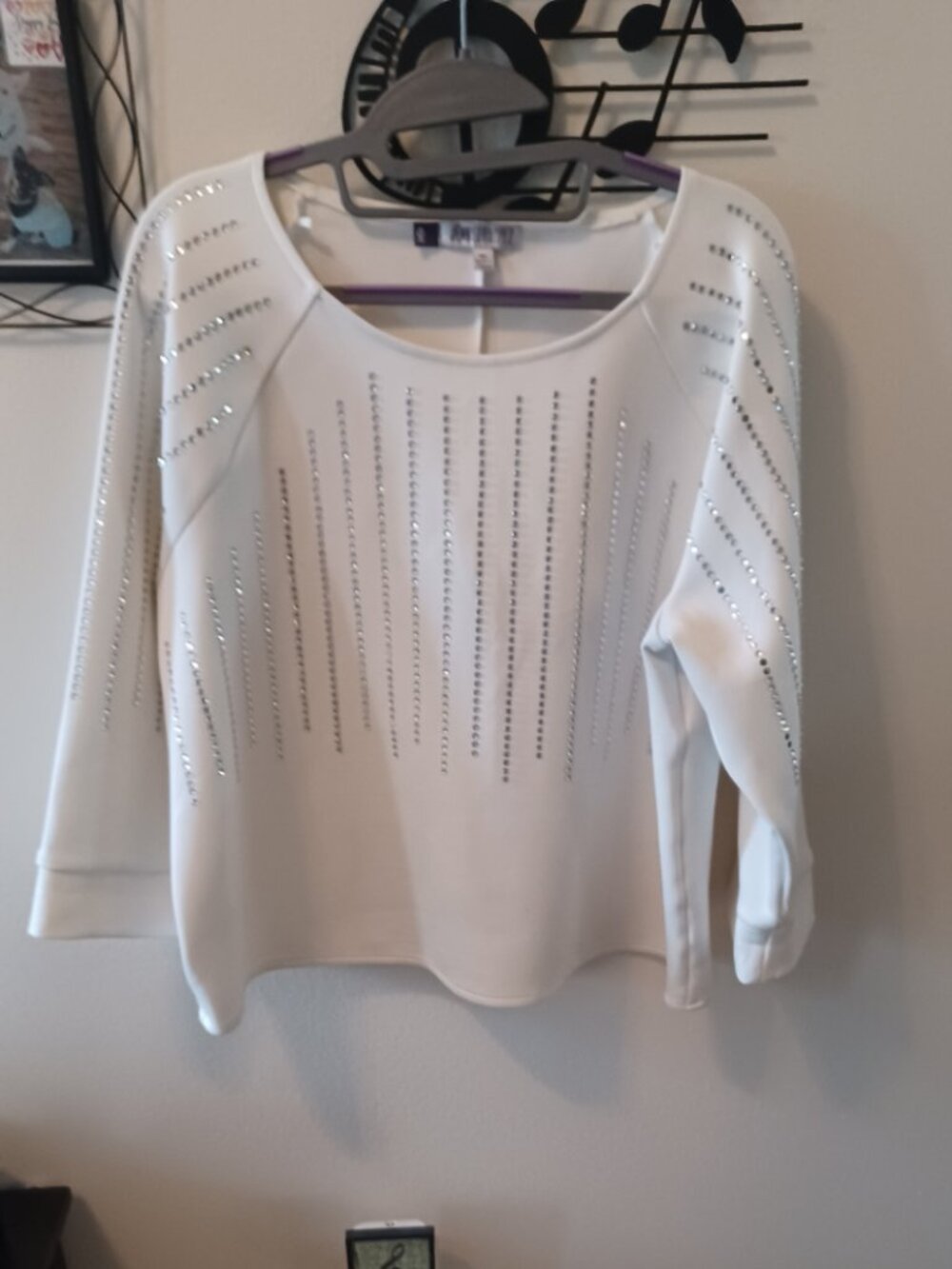 Jennifer Lopez 3/4 Sleeve Bling Rhinestone White Top Stretchy Cute Fun XL